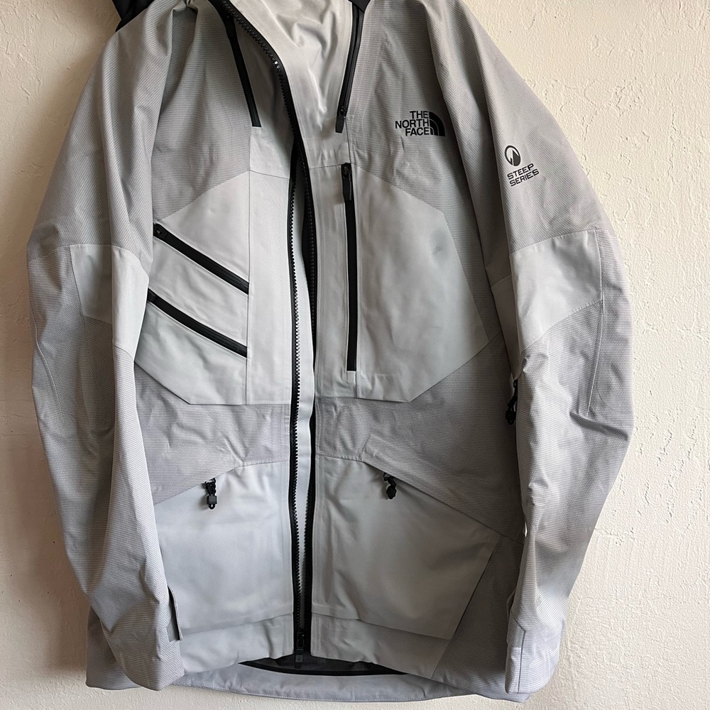 The North Face Steep Series Men's Gray Jacket